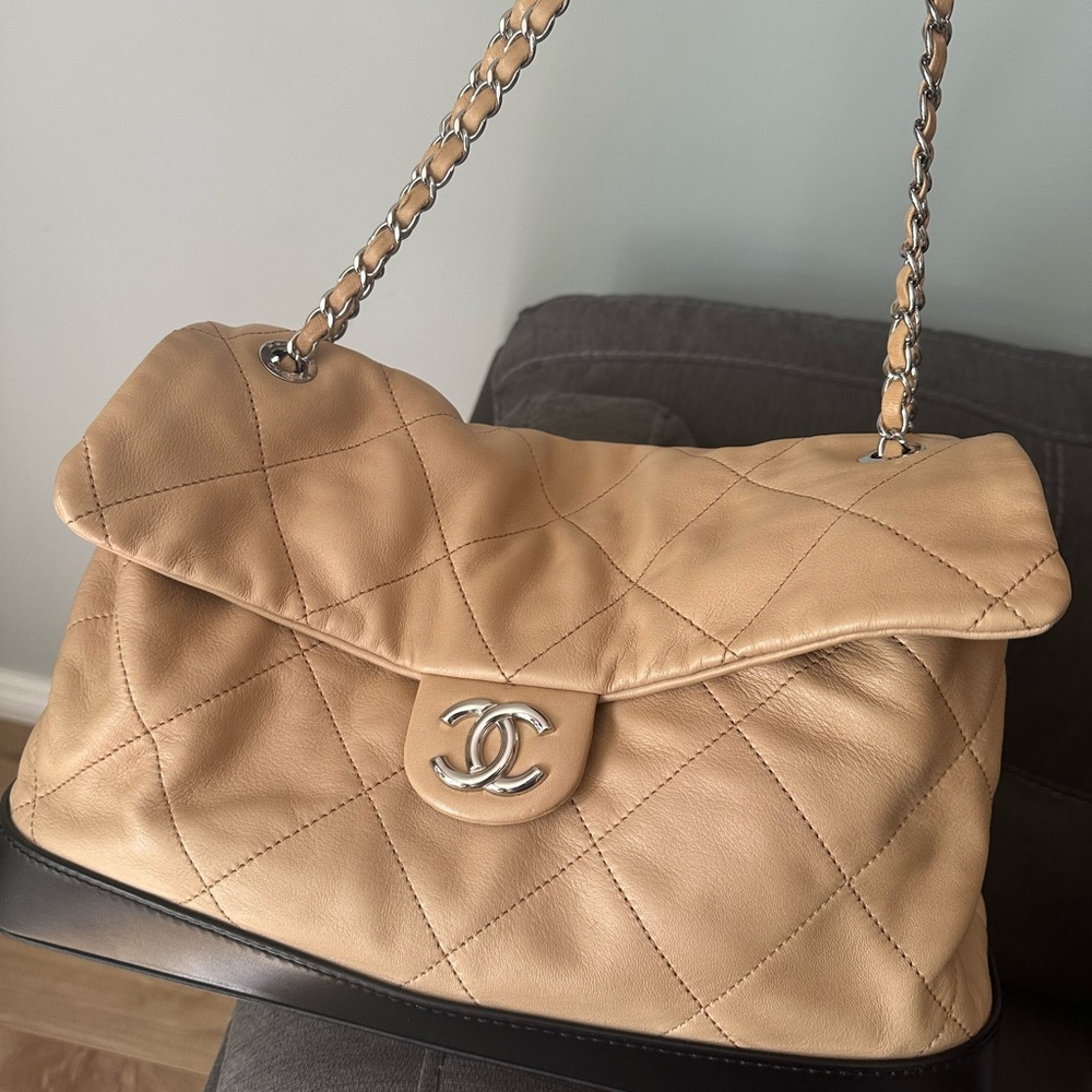CHANEL Quilted Leather Shoulder Bag in Tan with Black Base